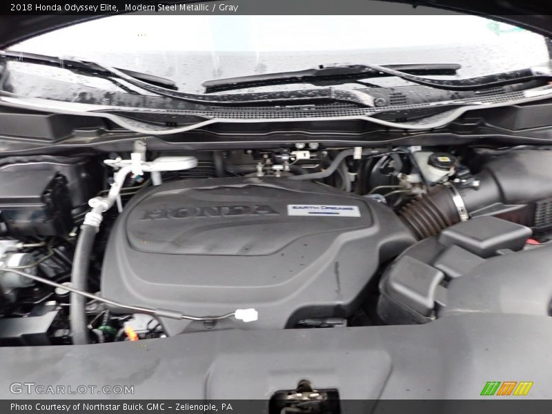 Modern Steel Metallic / Gray 2018 Honda Odyssey Elite