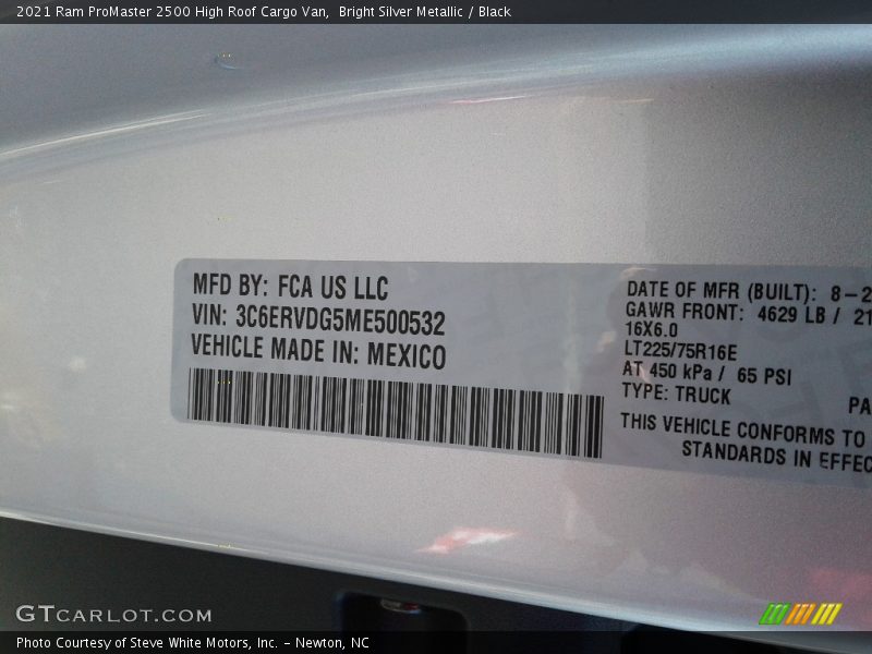 Bright Silver Metallic / Black 2021 Ram ProMaster 2500 High Roof Cargo Van
