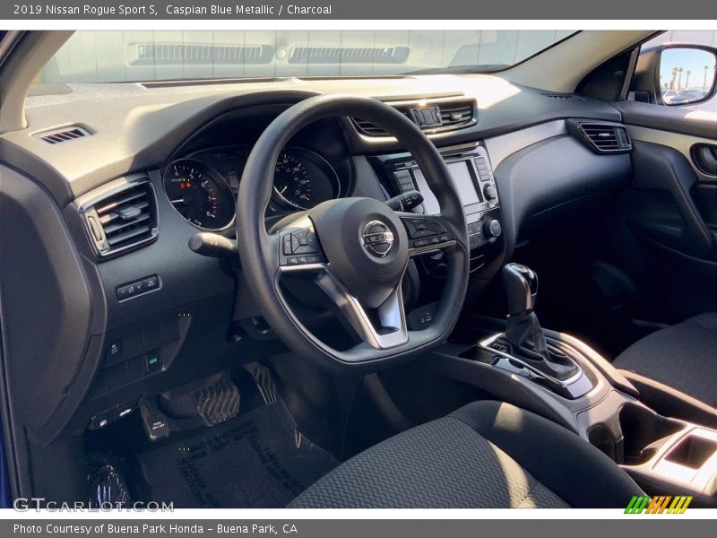 Caspian Blue Metallic / Charcoal 2019 Nissan Rogue Sport S
