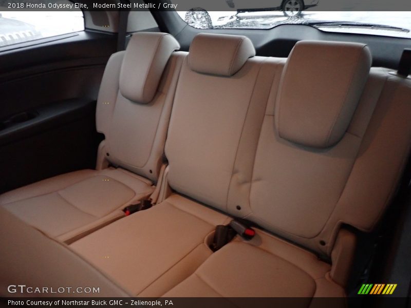 Modern Steel Metallic / Gray 2018 Honda Odyssey Elite