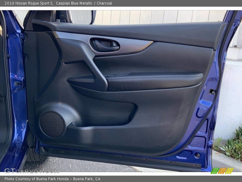 Caspian Blue Metallic / Charcoal 2019 Nissan Rogue Sport S