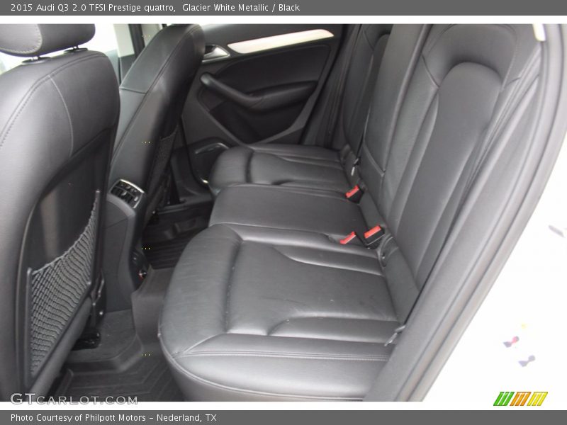 Glacier White Metallic / Black 2015 Audi Q3 2.0 TFSI Prestige quattro