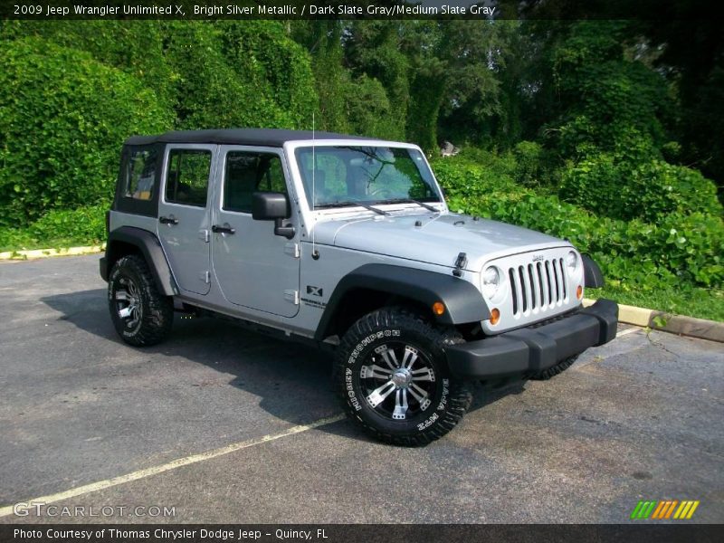 Bright Silver Metallic / Dark Slate Gray/Medium Slate Gray 2009 Jeep Wrangler Unlimited X