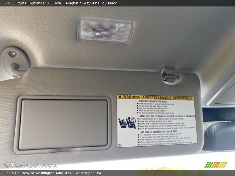 Magnetic Gray Metallic / Black 2021 Toyota Highlander XLE AWD