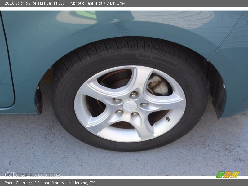 Hypnotic Teal Mica / Dark Gray 2010 Scion xB Release Series 7.0