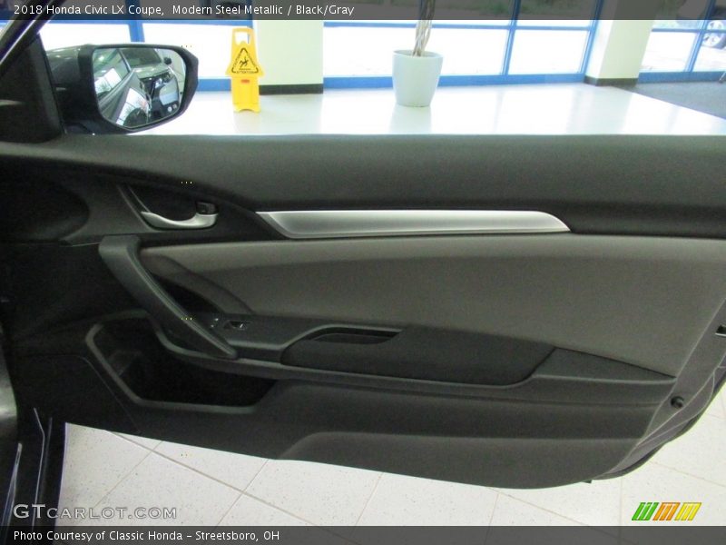 Modern Steel Metallic / Black/Gray 2018 Honda Civic LX Coupe