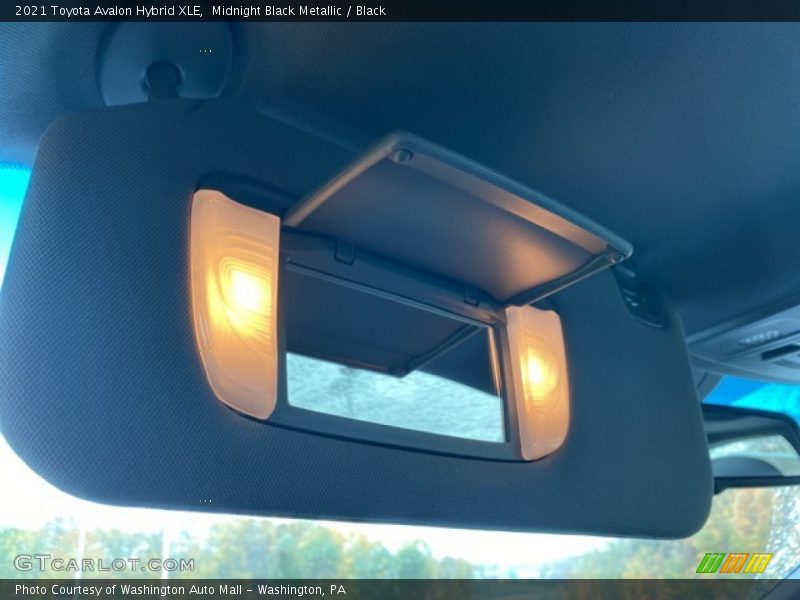 Midnight Black Metallic / Black 2021 Toyota Avalon Hybrid XLE