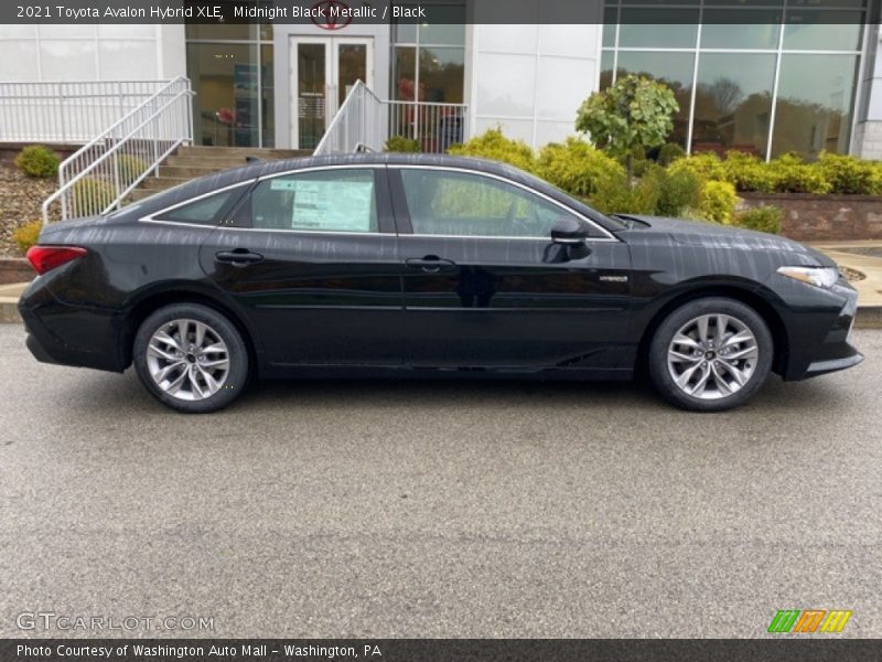  2021 Avalon Hybrid XLE Midnight Black Metallic