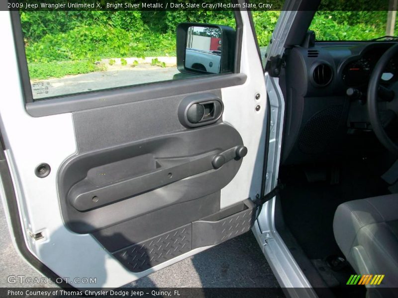 Bright Silver Metallic / Dark Slate Gray/Medium Slate Gray 2009 Jeep Wrangler Unlimited X