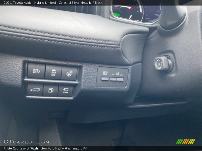Celestial Silver Metallic / Black 2021 Toyota Avalon Hybrid Limited