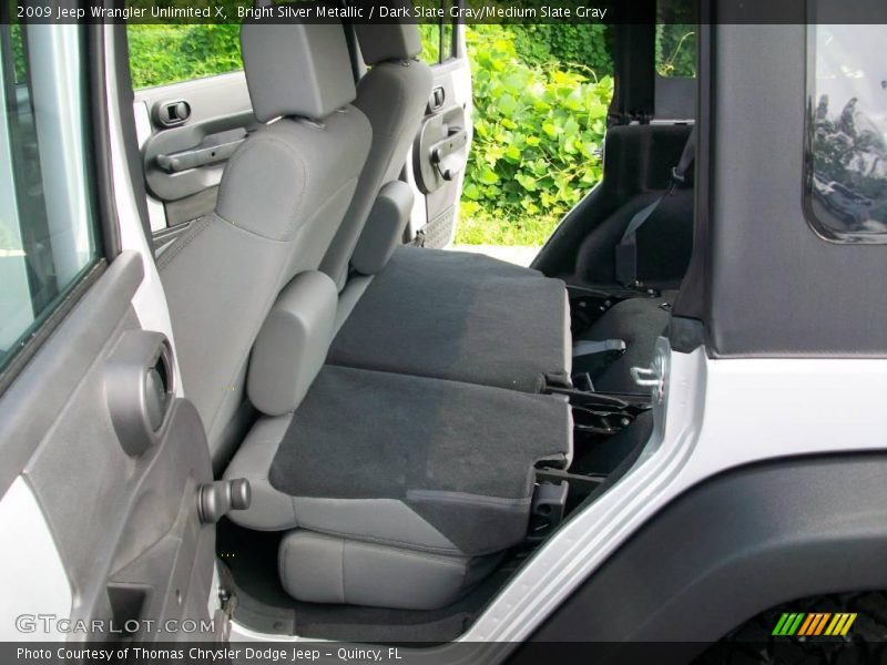 Bright Silver Metallic / Dark Slate Gray/Medium Slate Gray 2009 Jeep Wrangler Unlimited X