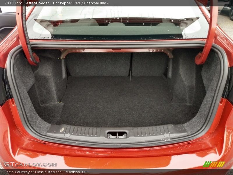  2018 Fiesta SE Sedan Trunk