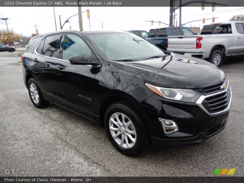 Front 3/4 View of 2020 Equinox LT AWD