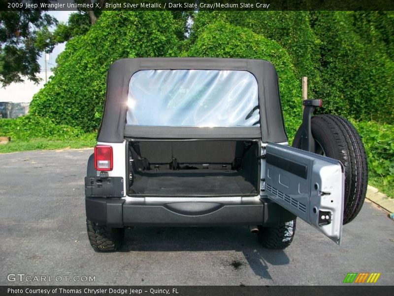 Bright Silver Metallic / Dark Slate Gray/Medium Slate Gray 2009 Jeep Wrangler Unlimited X