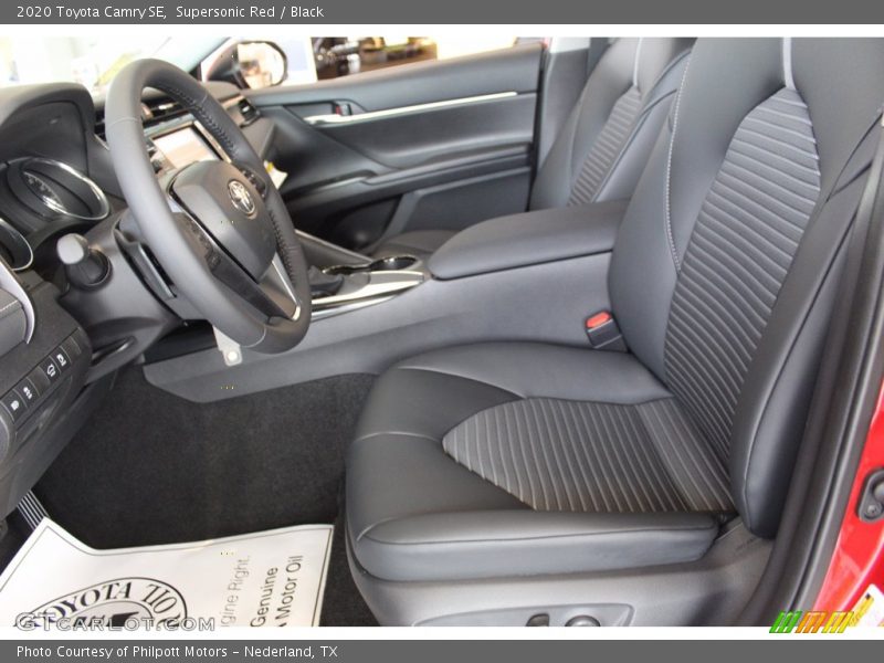 Supersonic Red / Black 2020 Toyota Camry SE