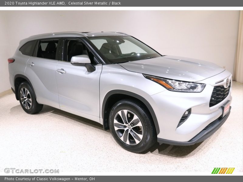  2020 Highlander XLE AWD Celestial Silver Metallic