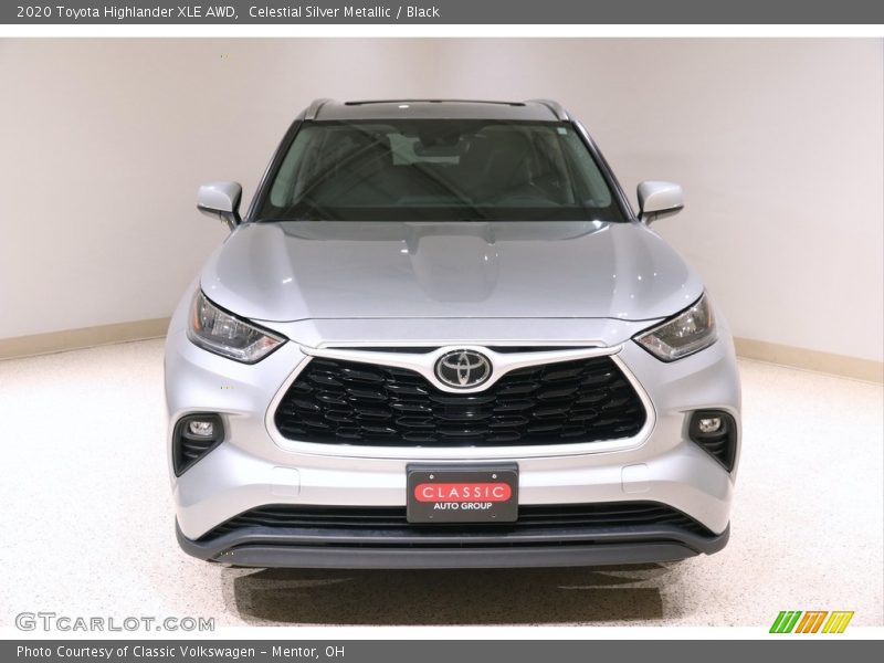 Celestial Silver Metallic / Black 2020 Toyota Highlander XLE AWD