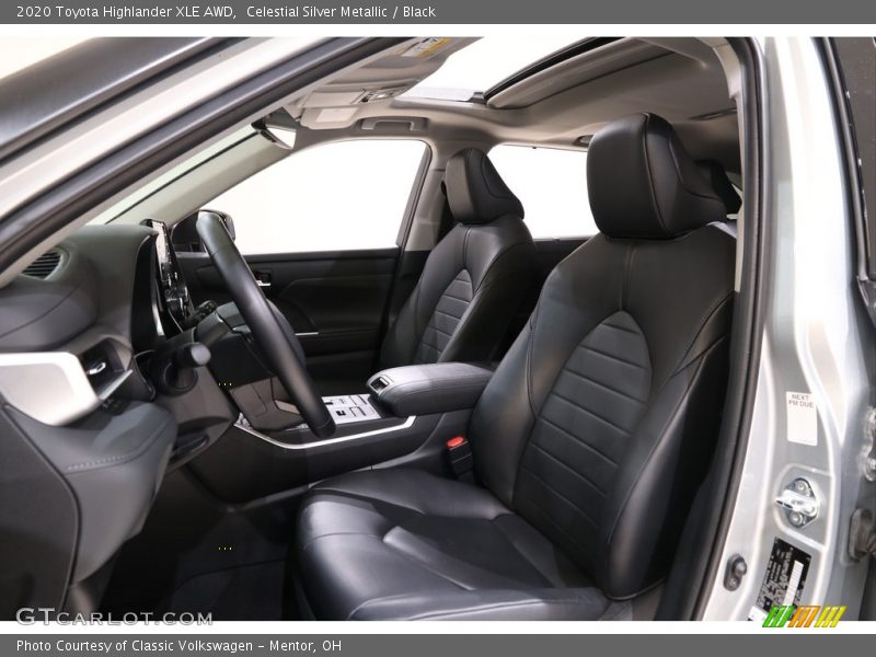 Celestial Silver Metallic / Black 2020 Toyota Highlander XLE AWD