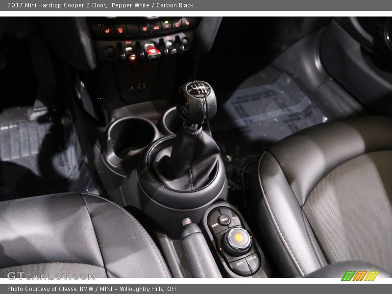 Pepper White / Carbon Black 2017 Mini Hardtop Cooper 2 Door