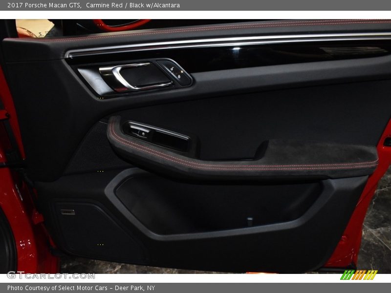 Carmine Red / Black w/Alcantara 2017 Porsche Macan GTS