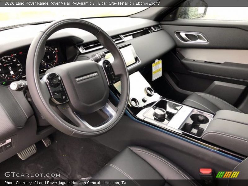 Dashboard of 2020 Range Rover Velar R-Dynamic S