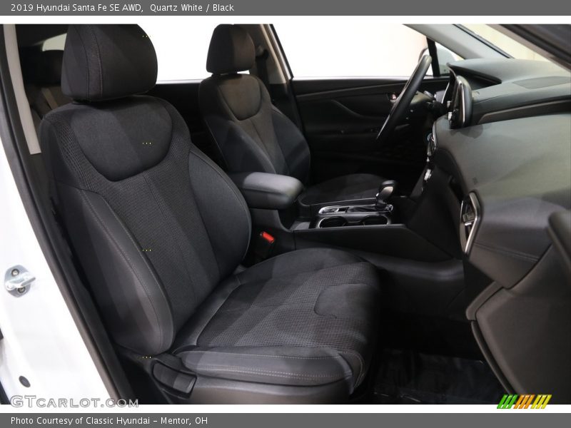Quartz White / Black 2019 Hyundai Santa Fe SE AWD