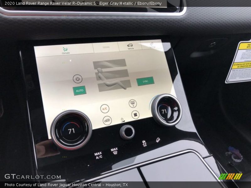 Controls of 2020 Range Rover Velar R-Dynamic S