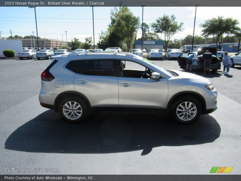 Brilliant Silver Metallic / Charcoal 2020 Nissan Rogue SV