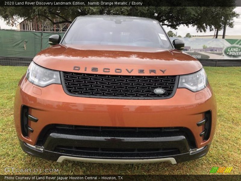  2020 Discovery Landmark Edition Namib Orange Metallic