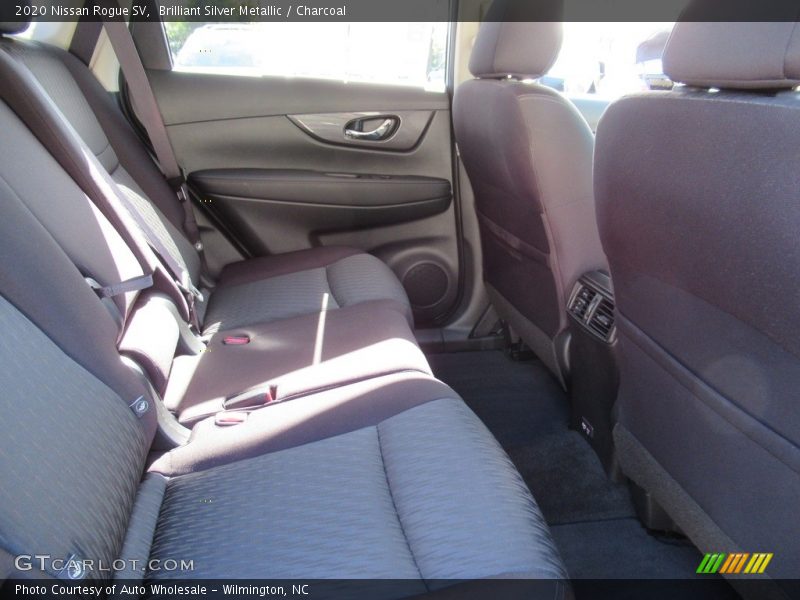 Brilliant Silver Metallic / Charcoal 2020 Nissan Rogue SV