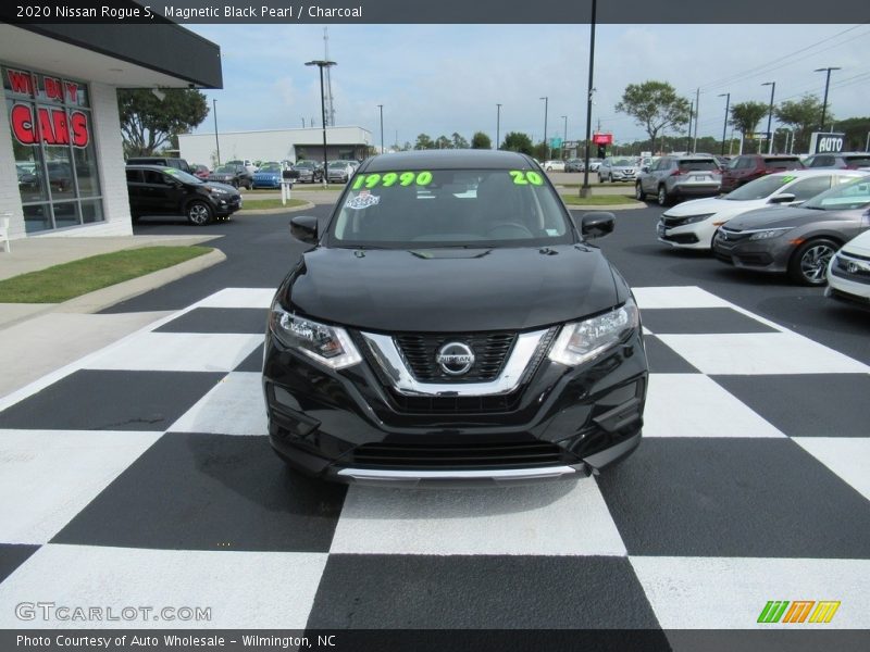 Magnetic Black Pearl / Charcoal 2020 Nissan Rogue S