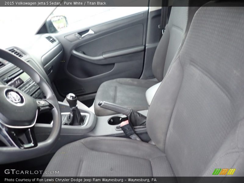 Front Seat of 2015 Jetta S Sedan