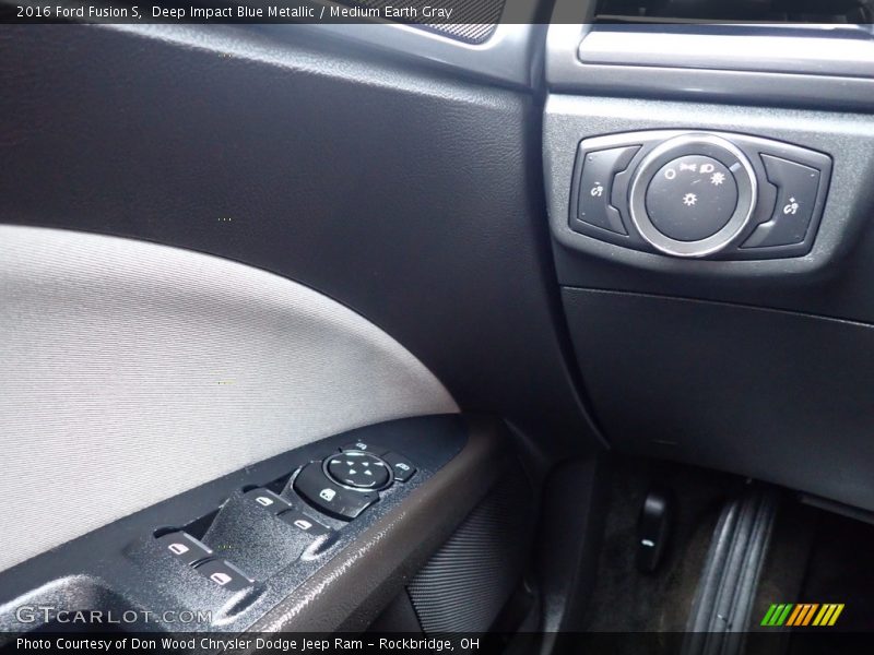 Deep Impact Blue Metallic / Medium Earth Gray 2016 Ford Fusion S