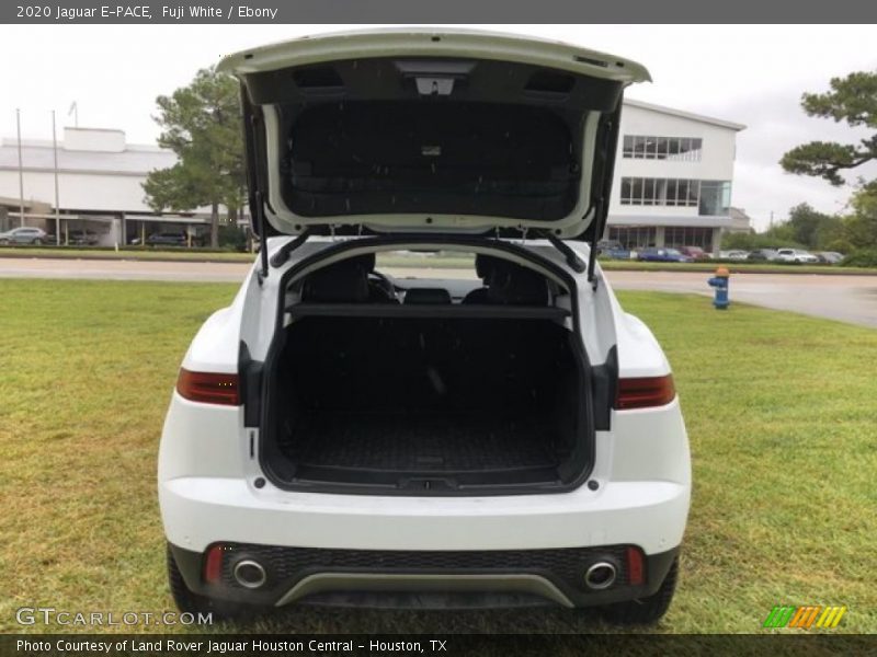 Fuji White / Ebony 2020 Jaguar E-PACE