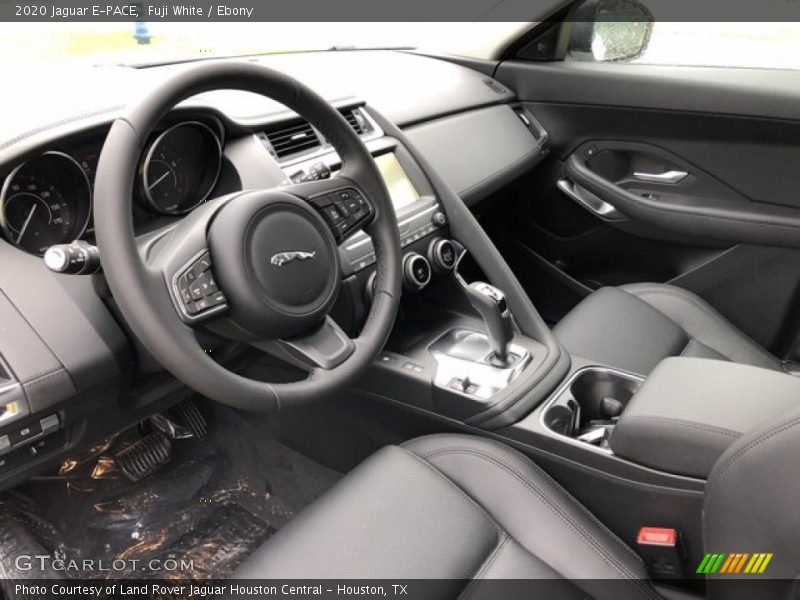 Fuji White / Ebony 2020 Jaguar E-PACE