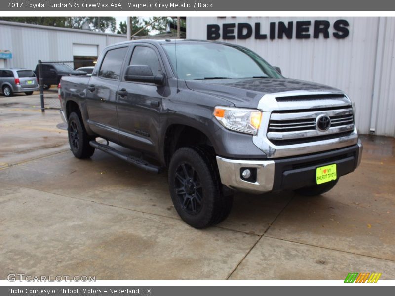 Front 3/4 View of 2017 Tundra SR5 CrewMax 4x4