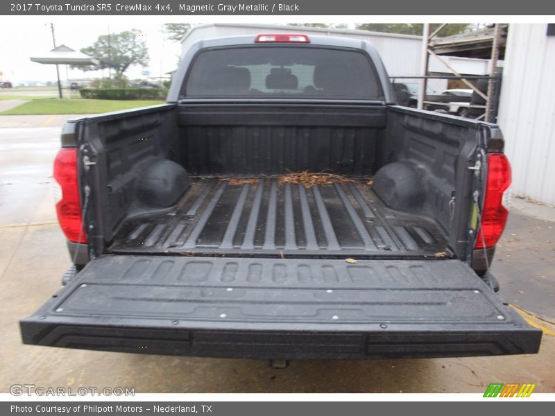 Magnetic Gray Metallic / Black 2017 Toyota Tundra SR5 CrewMax 4x4