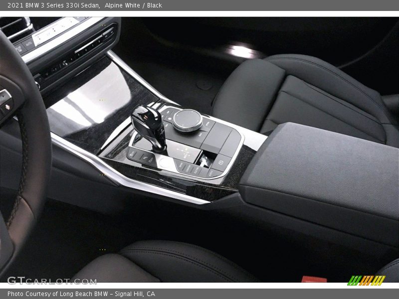 Alpine White / Black 2021 BMW 3 Series 330i Sedan