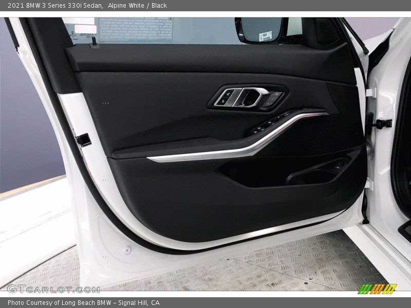 Alpine White / Black 2021 BMW 3 Series 330i Sedan