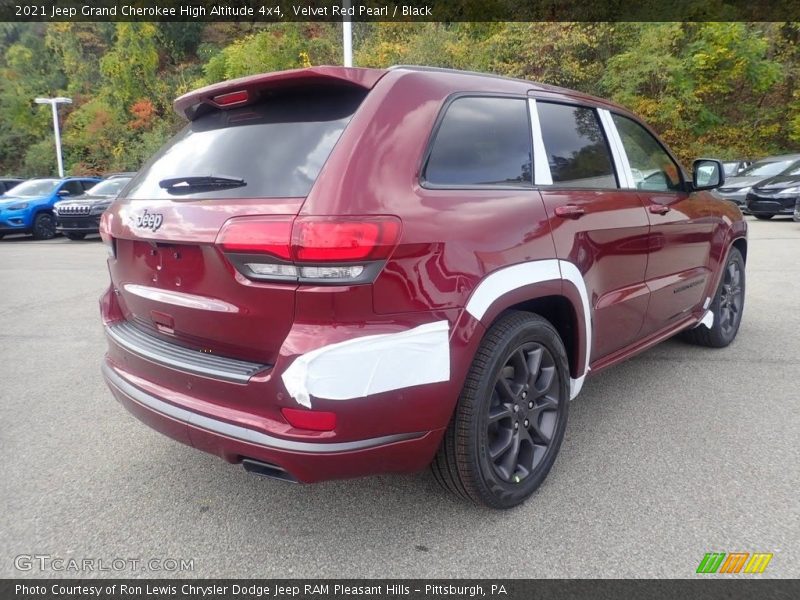 Velvet Red Pearl / Black 2021 Jeep Grand Cherokee High Altitude 4x4