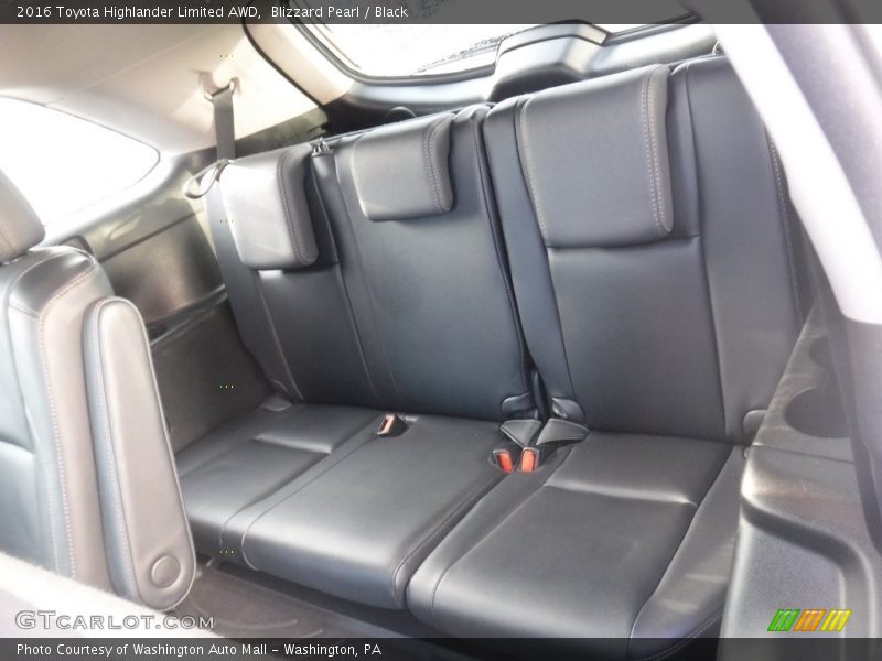 Blizzard Pearl / Black 2016 Toyota Highlander Limited AWD