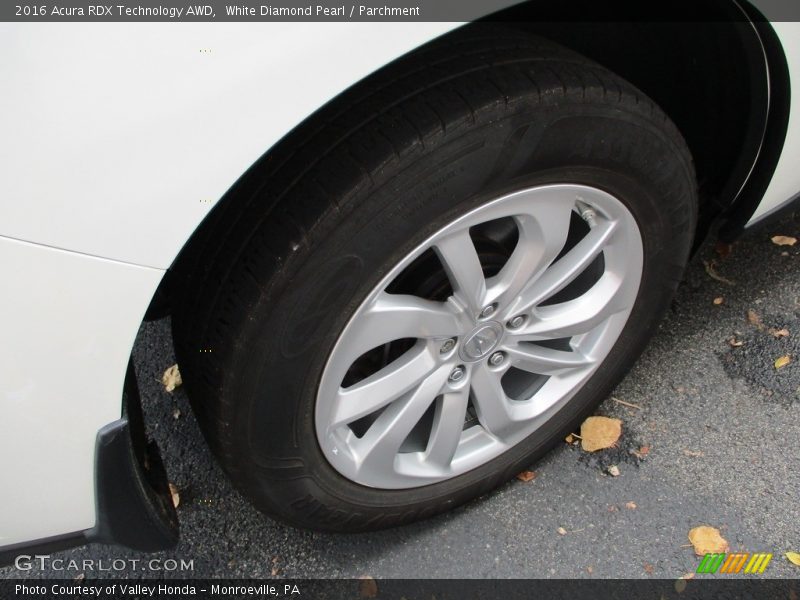 White Diamond Pearl / Parchment 2016 Acura RDX Technology AWD