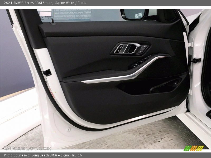 Alpine White / Black 2021 BMW 3 Series 330i Sedan