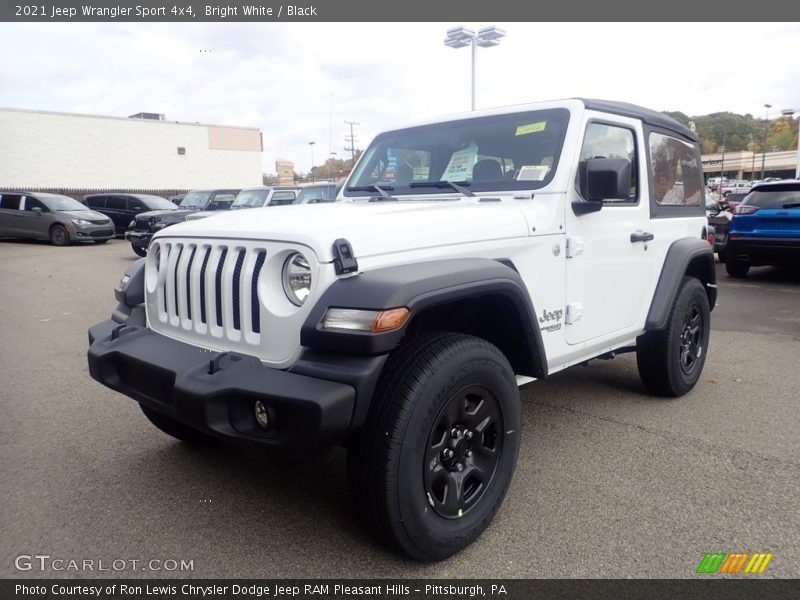 Bright White / Black 2021 Jeep Wrangler Sport 4x4