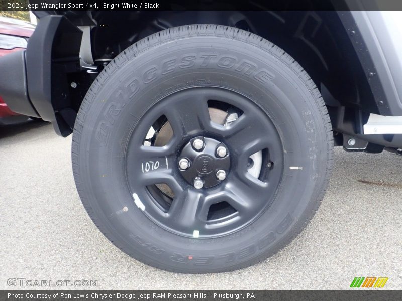  2021 Wrangler Sport 4x4 Wheel