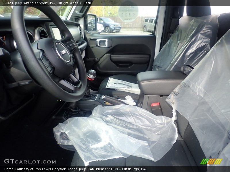 Bright White / Black 2021 Jeep Wrangler Sport 4x4