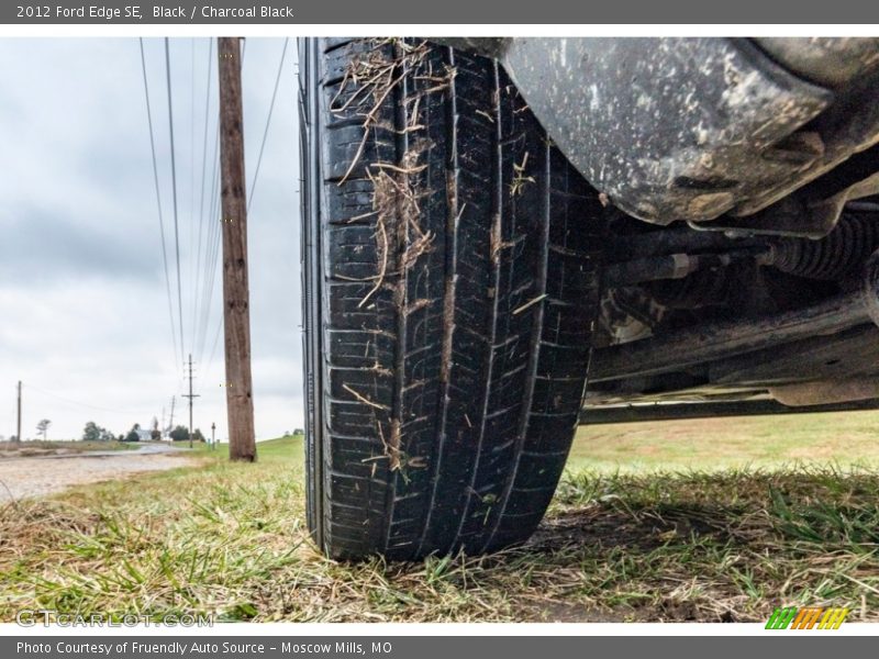 Black / Charcoal Black 2012 Ford Edge SE