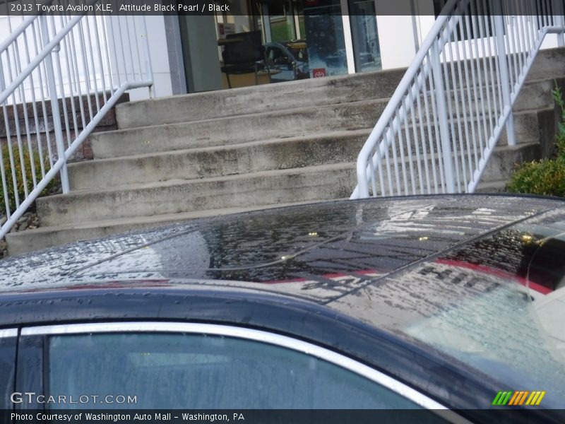 Attitude Black Pearl / Black 2013 Toyota Avalon XLE