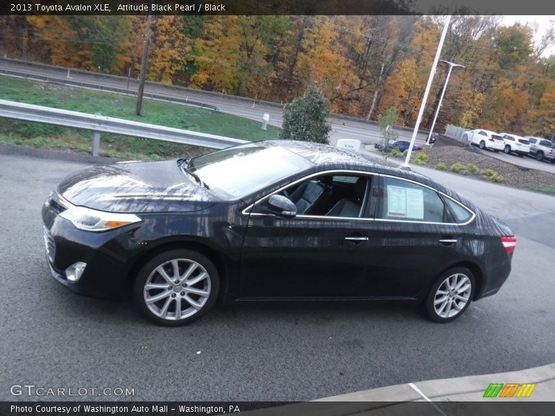 Attitude Black Pearl / Black 2013 Toyota Avalon XLE