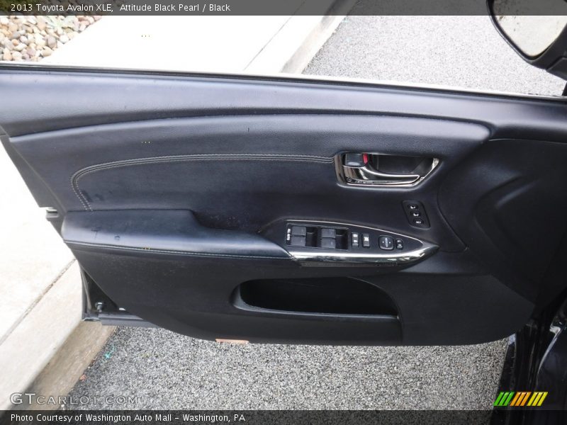 Attitude Black Pearl / Black 2013 Toyota Avalon XLE